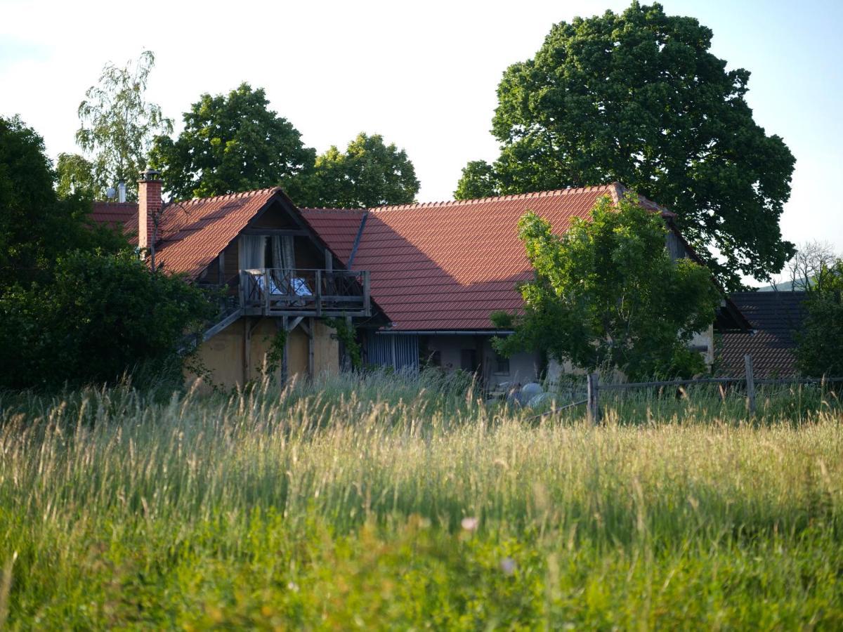 Selanka Off Road Hill View Hotel Moravske Lieskove Exterior photo